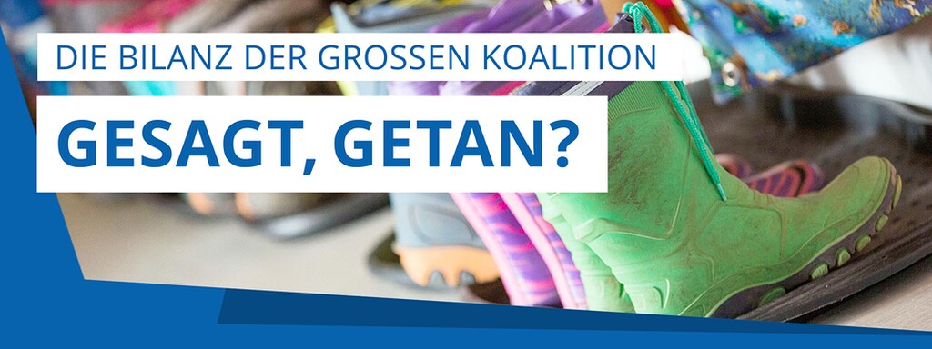 Zwei rassige Lesben geben Gas Zwei rassige Lesben geben Gas